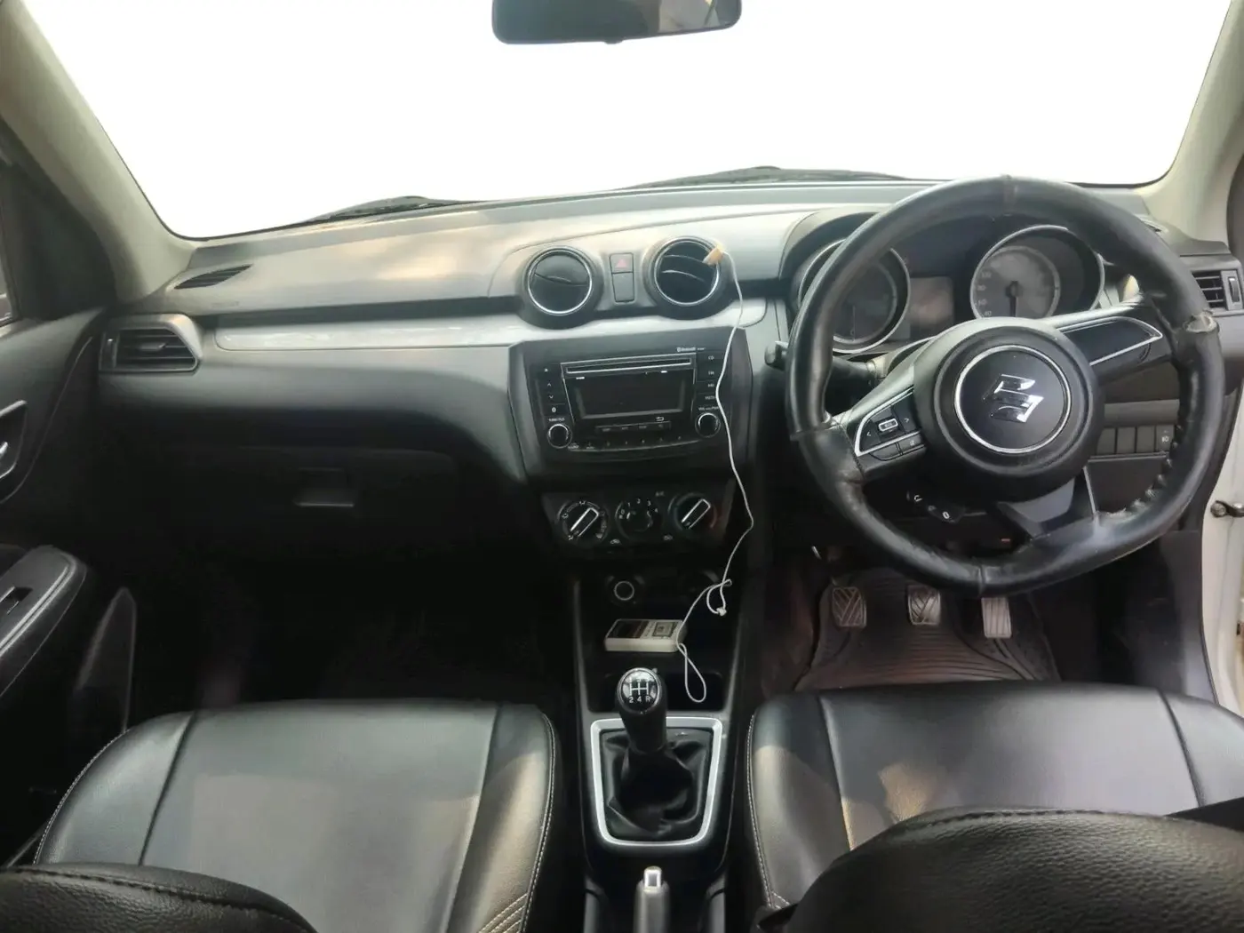 2019 Maruti Swift VXI, Petrol, Manual, 56,416 km, interior
