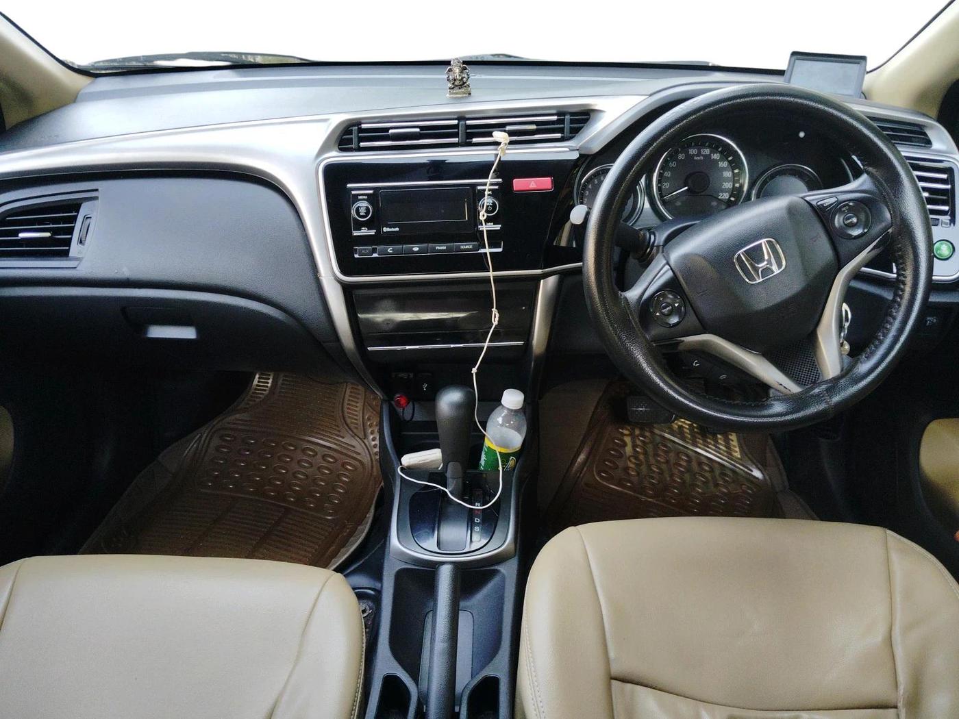 2015 Honda City 1.5L I-VTEC SV CVT, Petrol, Automatic, 1,53,461 km, interior
