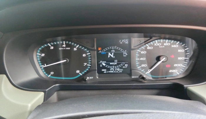 2022 Tata PUNCH ADVENTURE AMT, Petrol, Automatic, 25,146 km, interior