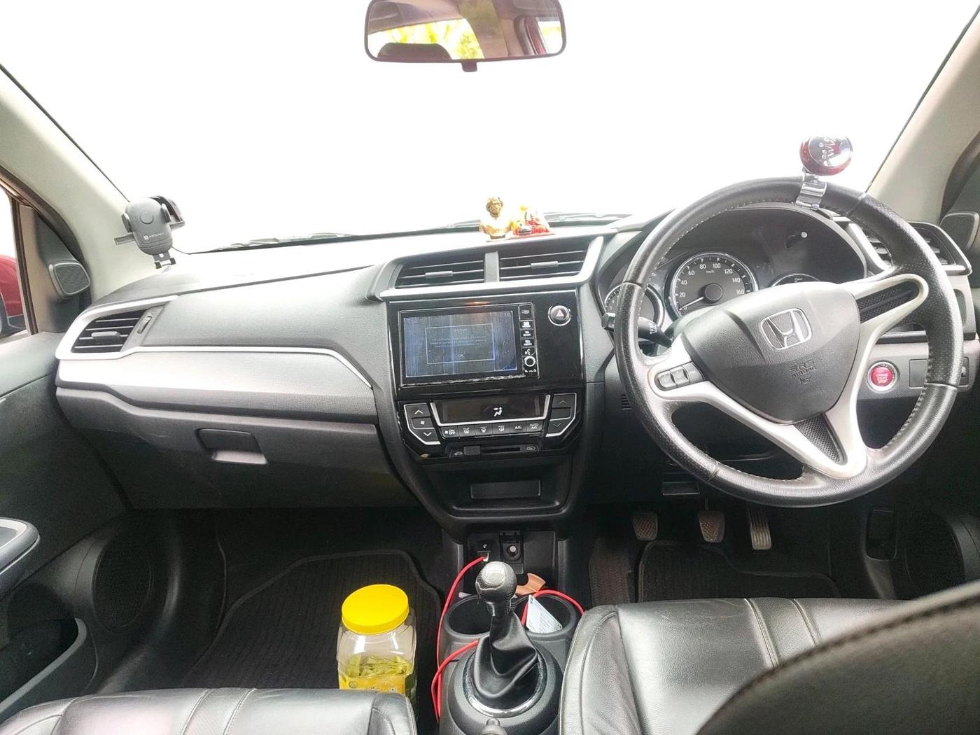 2018 Honda BR-V 1.5L I-VTEC VX, Petrol, Manual, 9,68,552 km, interior