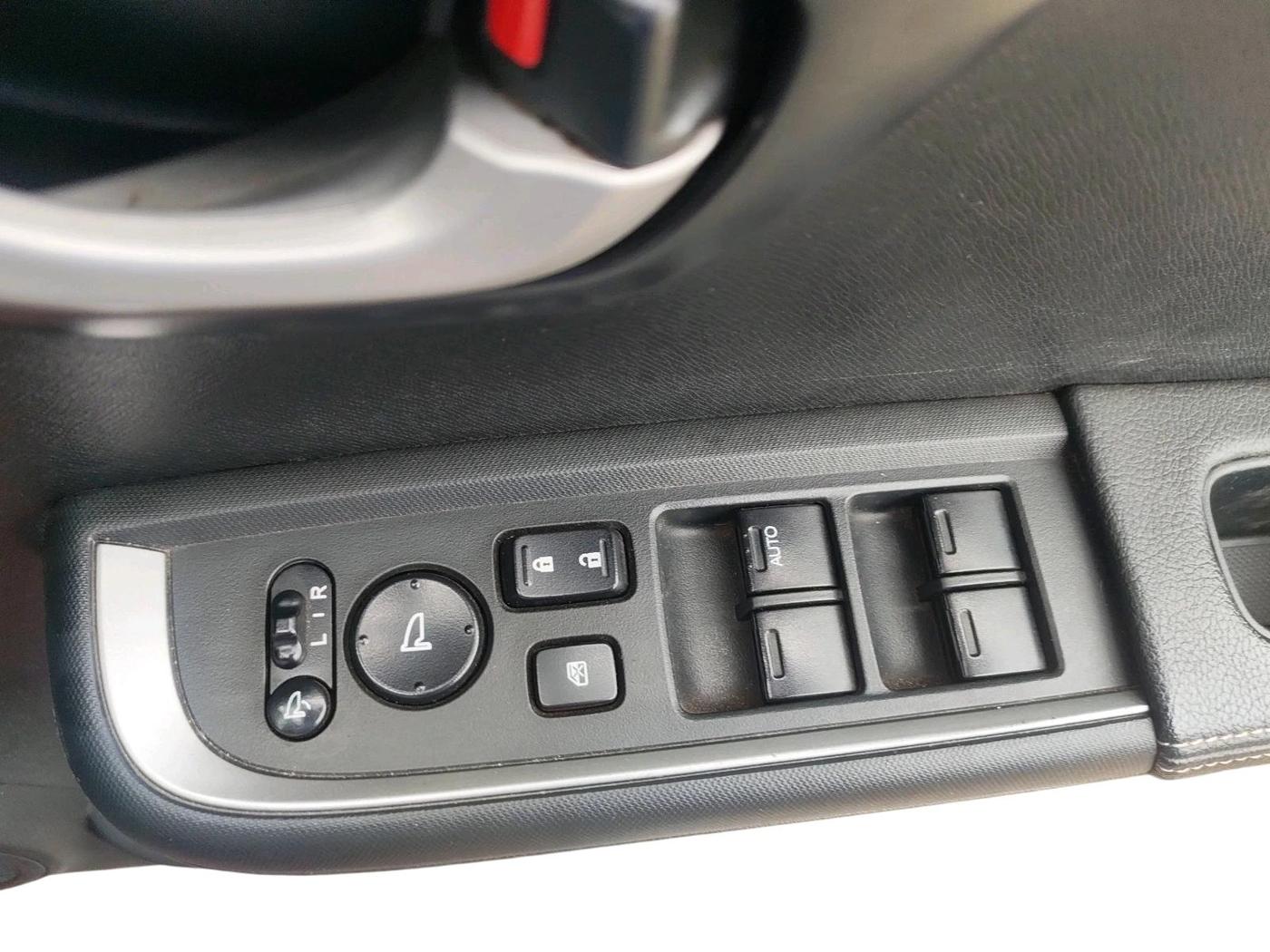 2018 Honda BR-V 1.5L I-VTEC VX, Petrol, Manual, 9,68,552 km, interior