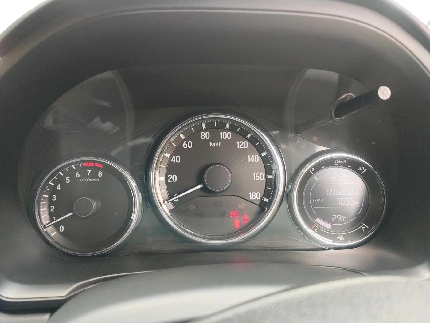 2018 Honda BR-V 1.5L I-VTEC VX, Petrol, Manual, 9,68,552 km, interior