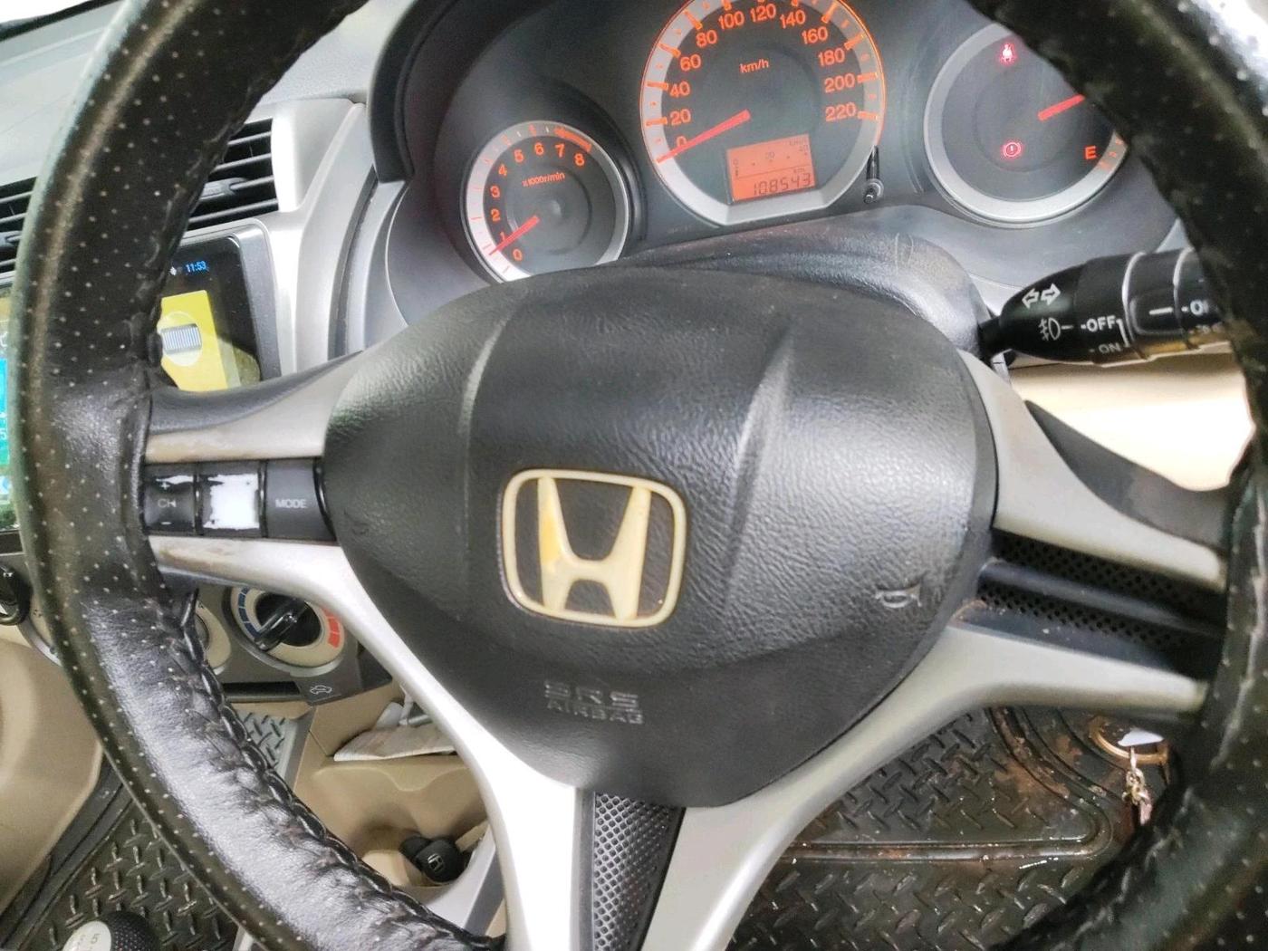 2011 Honda City 1.5L I-VTEC V MT, Petrol, Manual, 1,08,543 km, interior