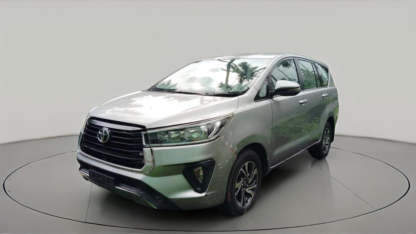 2022 Toyota Innova Crysta 2.7 GX 8 STR, Petrol, Manual, 77,061 km, exterior