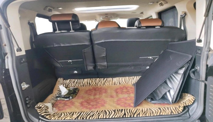 2025 Mahindra Thar Roxx AX5 L Diesel AT 4WD, Diesel, Automatic, 8,122 km, exterior