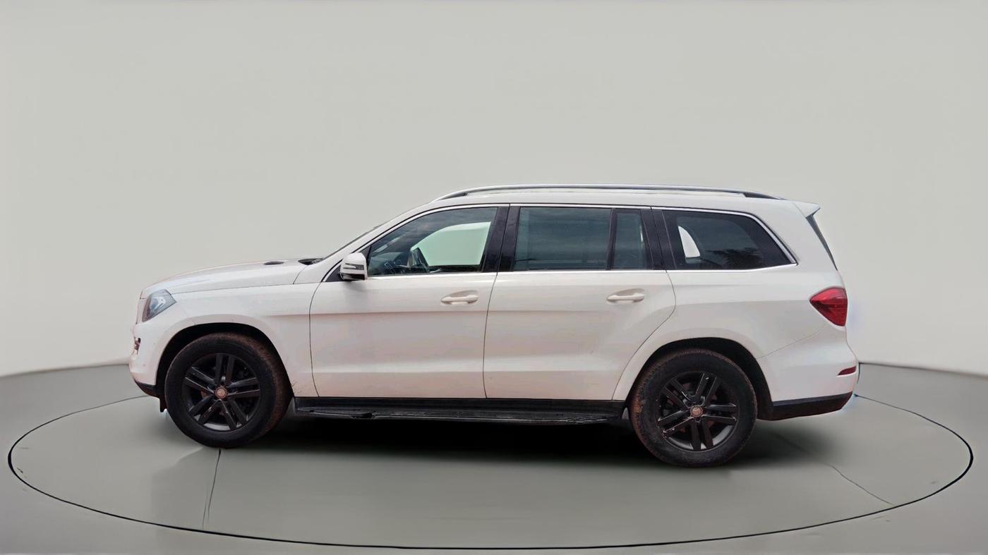 2015 Mercedes Benz GL Class 350 CDI 4Matic, Diesel, Automatic, 1,12,380 km, exterior