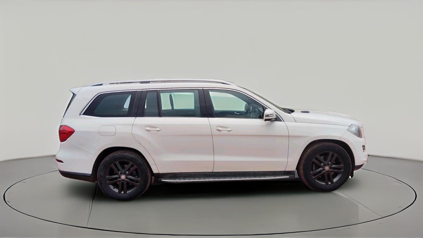 2015 Mercedes Benz GL Class 350 CDI 4Matic, Diesel, Automatic, 1,12,380 km, exterior