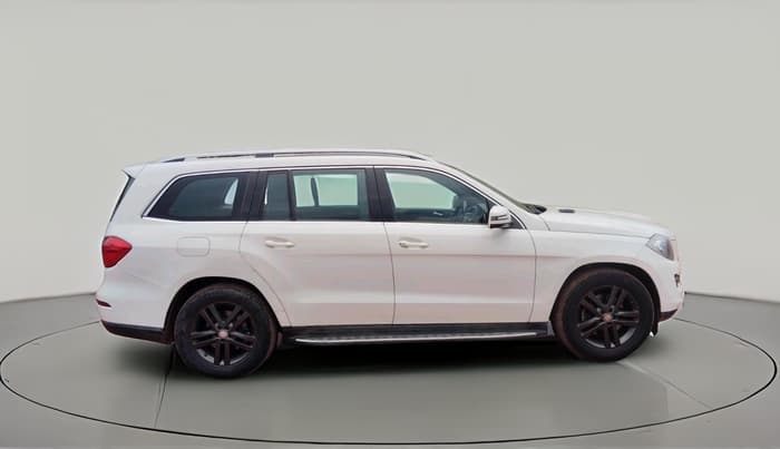 2015 Mercedes Benz GL Class 350 CDI 4Matic, Diesel, Automatic, 1,12,380 km, exterior
