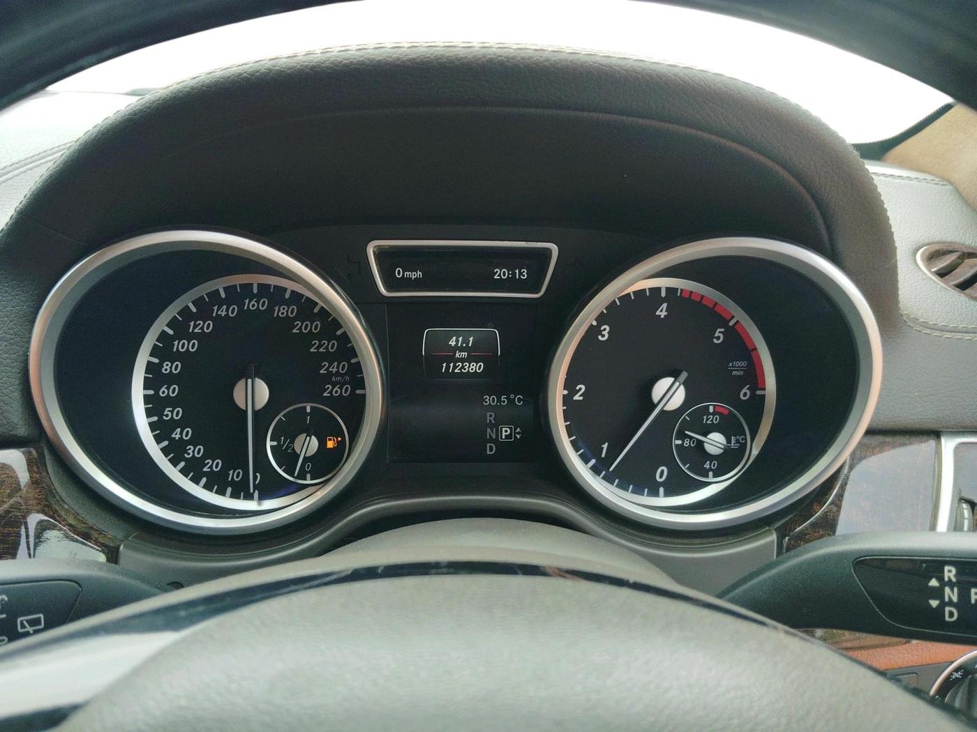 2015 Mercedes Benz GL Class 350 CDI 4Matic, Diesel, Automatic, 1,12,380 km, interior