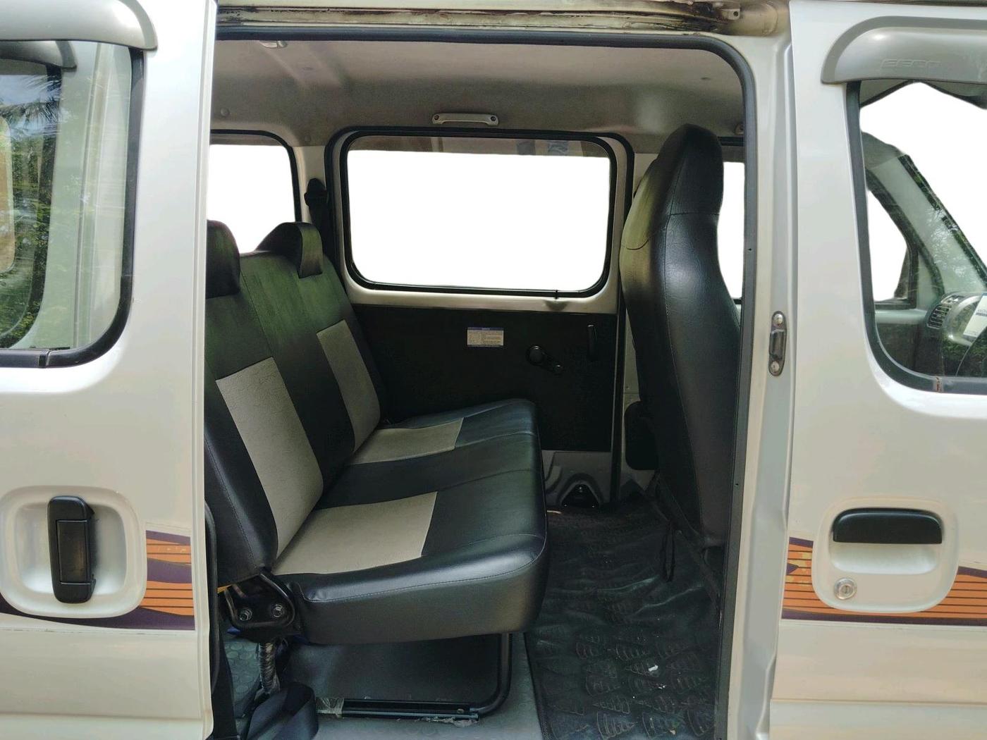 2017 Maruti Eeco 5 STR WITH A/C+HTR, Petrol, Manual, 38,285 km, interior