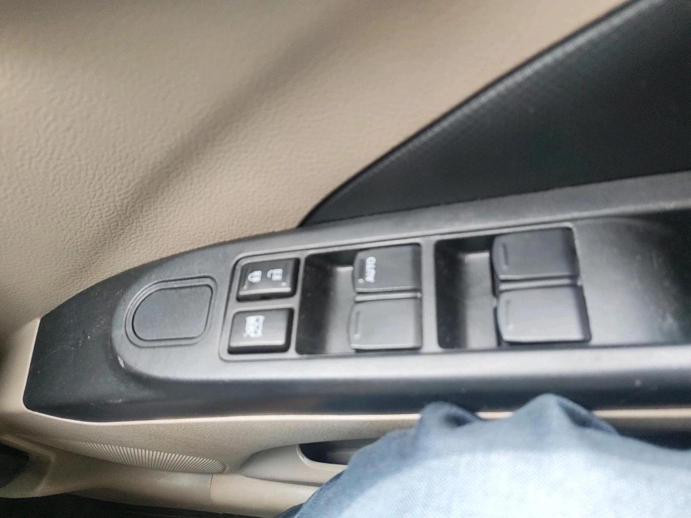 2014 Maruti Celerio VXI AMT, Petrol, Automatic, 95,288 km, interior