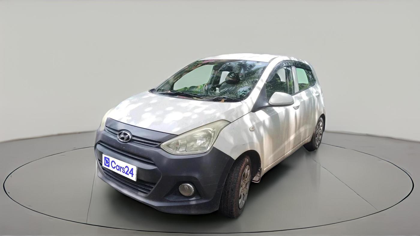 2015 Hyundai Grand i10 MAGNA 1.2 KAPPA VTVT, Petrol, Manual, 1,22,046 km, exterior