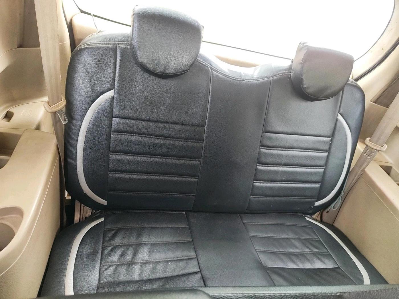2014 Maruti Ertiga VXI, Petrol, Manual, 1,00,826 km, interior