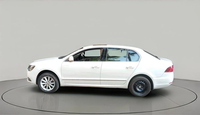 2015 Skoda Superb ELEGANCE 2.0 TDI CR AT, Diesel, Automatic, 97,826 km, exterior