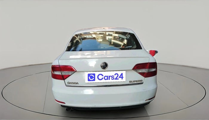 2015 Skoda Superb ELEGANCE 2.0 TDI CR AT, Diesel, Automatic, 97,826 km, exterior