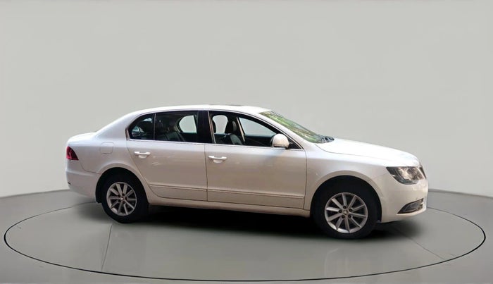 2015 Skoda Superb ELEGANCE 2.0 TDI CR AT, Diesel, Automatic, 97,826 km, exterior