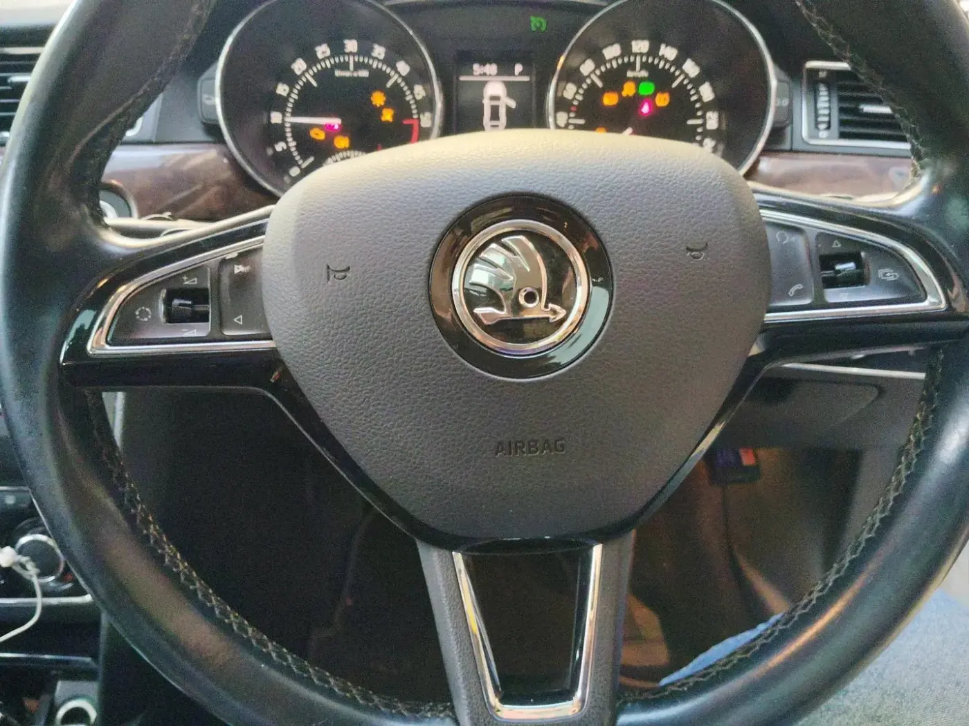 2015 Skoda Superb ELEGANCE 2.0 TDI CR AT, Diesel, Automatic, 97,826 km, interior