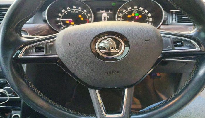 2015 Skoda Superb ELEGANCE 2.0 TDI CR AT, Diesel, Automatic, 97,826 km, interior