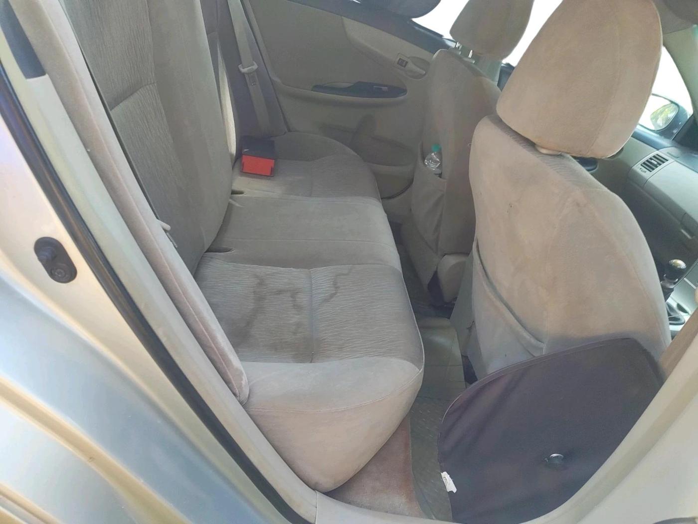 2011 Toyota Corolla Altis J PETROL, Petrol, Manual, 87,385 km, interior