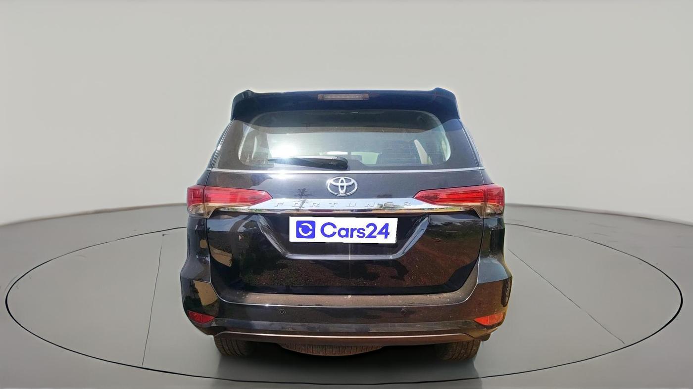 2019 Toyota Fortuner 2.8 4X2 AT, Diesel, Automatic, 1,25,044 km, exterior
