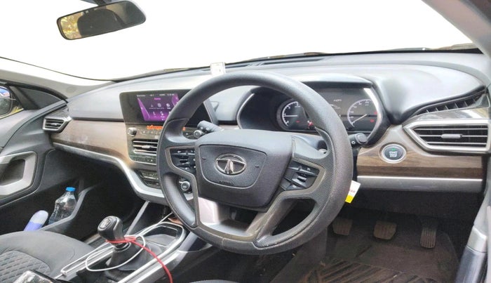 2022 Tata Harrier XT 2.0L KRYOTEC, Diesel, Manual, 37,217 km, interior