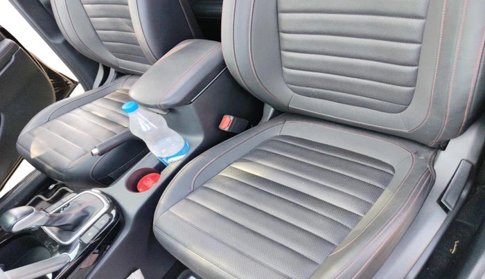 2022 KIA SELTOS GTX PLUS AT 1.5 DIESEL, Diesel, Automatic, 74,139 km, interior