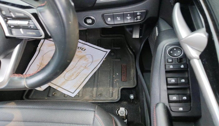 2022 KIA SELTOS GTX PLUS AT 1.5 DIESEL, Diesel, Automatic, 74,139 km, interior