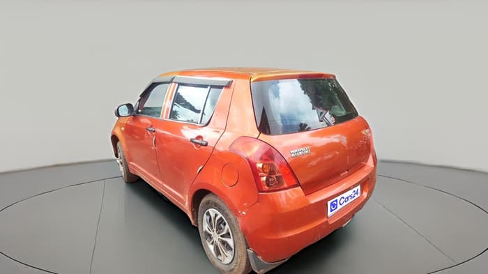 2011 Maruti Swift LXI, Petrol, Manual, 1,32,084 km, exterior