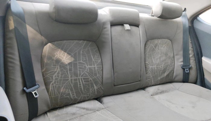 2015 Hyundai Xcent SX 1.2 (O), Petrol, Manual, 1,93,082 km, interior