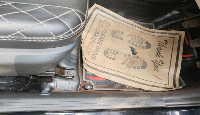 2023 Hyundai VENUE SX 1.2 PETROL, CNG, Manual, 70,910 km, interior