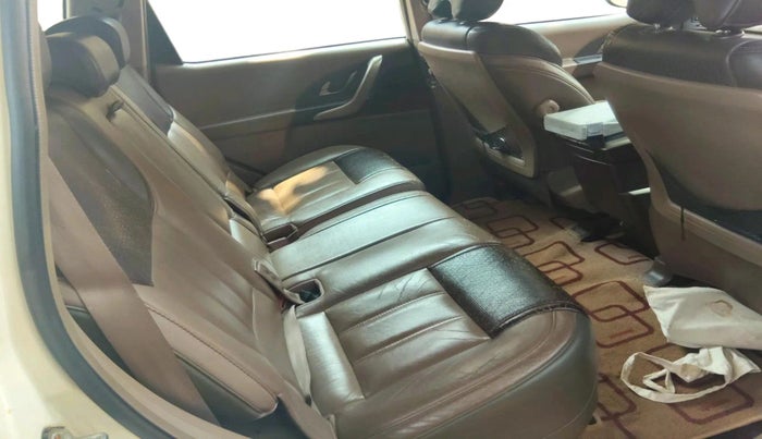 2012 Mahindra XUV500 W6, Diesel, Manual, 93,257 km, interior