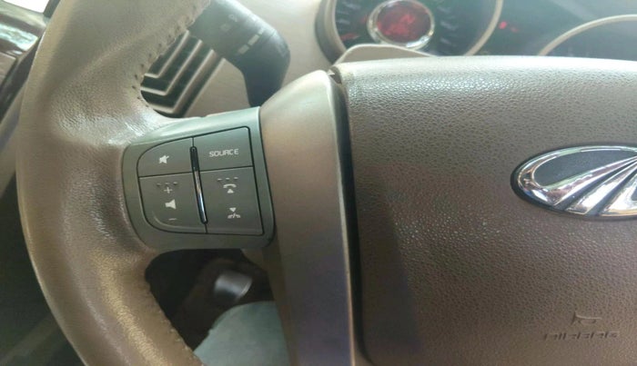 2012 Mahindra XUV500 W6, Diesel, Manual, 93,257 km, interior