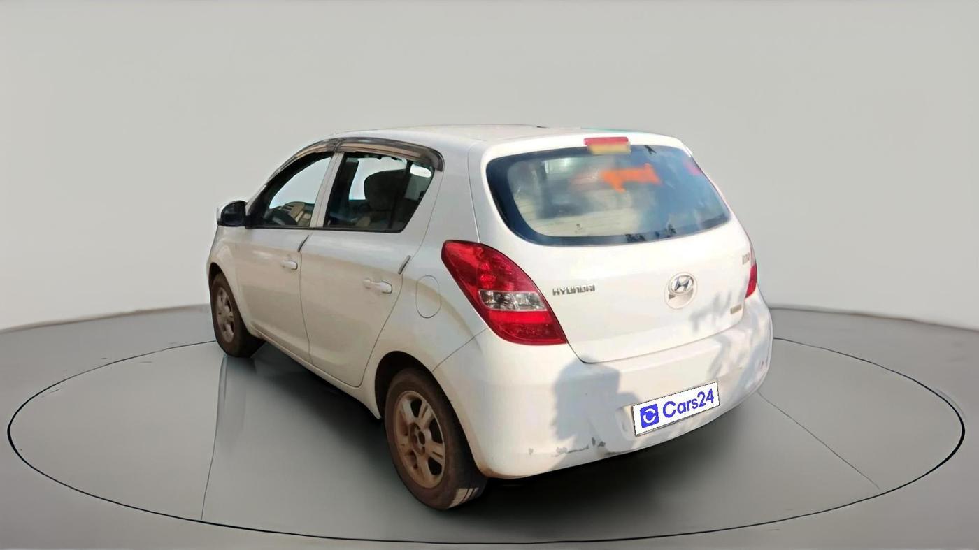 2011 Hyundai i20 SPORTZ 1.2, CNG, Manual, 88,679 km, exterior