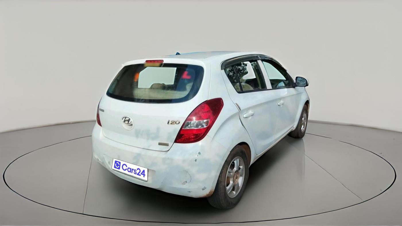 2011 Hyundai i20 SPORTZ 1.2, CNG, Manual, 88,679 km, exterior