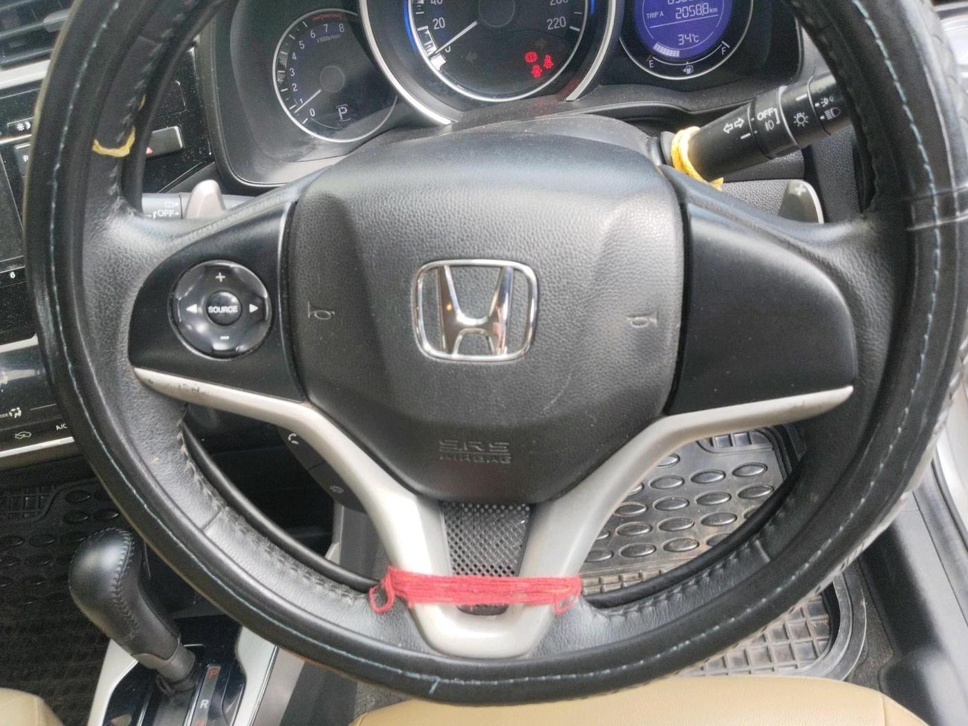 2018 Honda Jazz 1.2L I-VTEC V AT, Petrol, Automatic, 90,964 km, interior