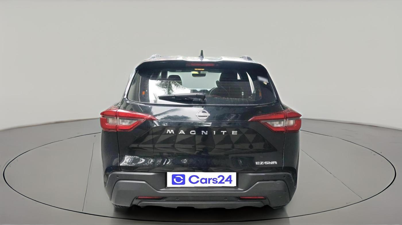 2026 Nissan MAGNITE Kuro Edition EZ-SHIFT, Petrol, Automatic, 4,080 km, exterior