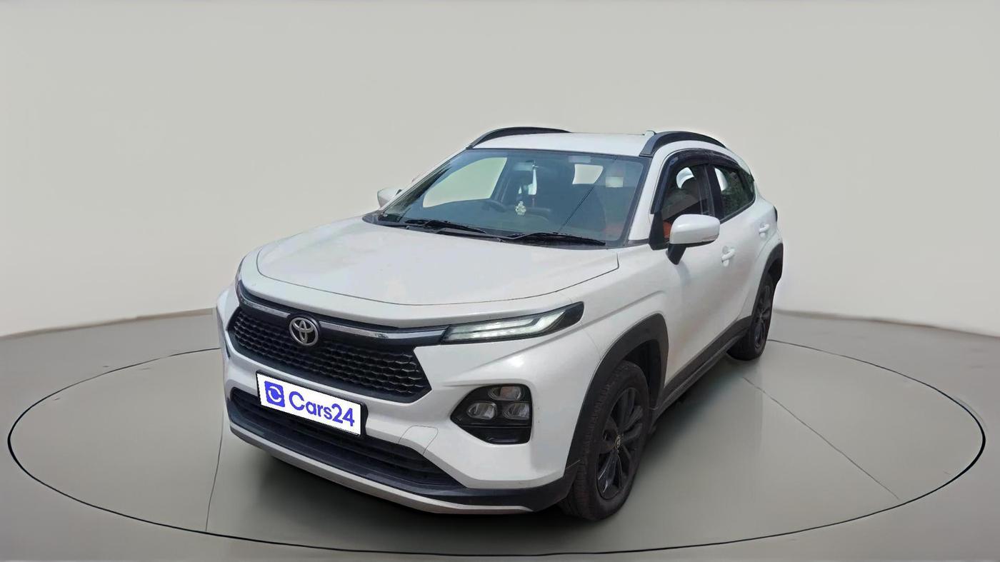 2025 Toyota Urban Cruiser Taisor S Plus 1.2 Petrol AMT, Petrol, Automatic, 16,162 km, exterior