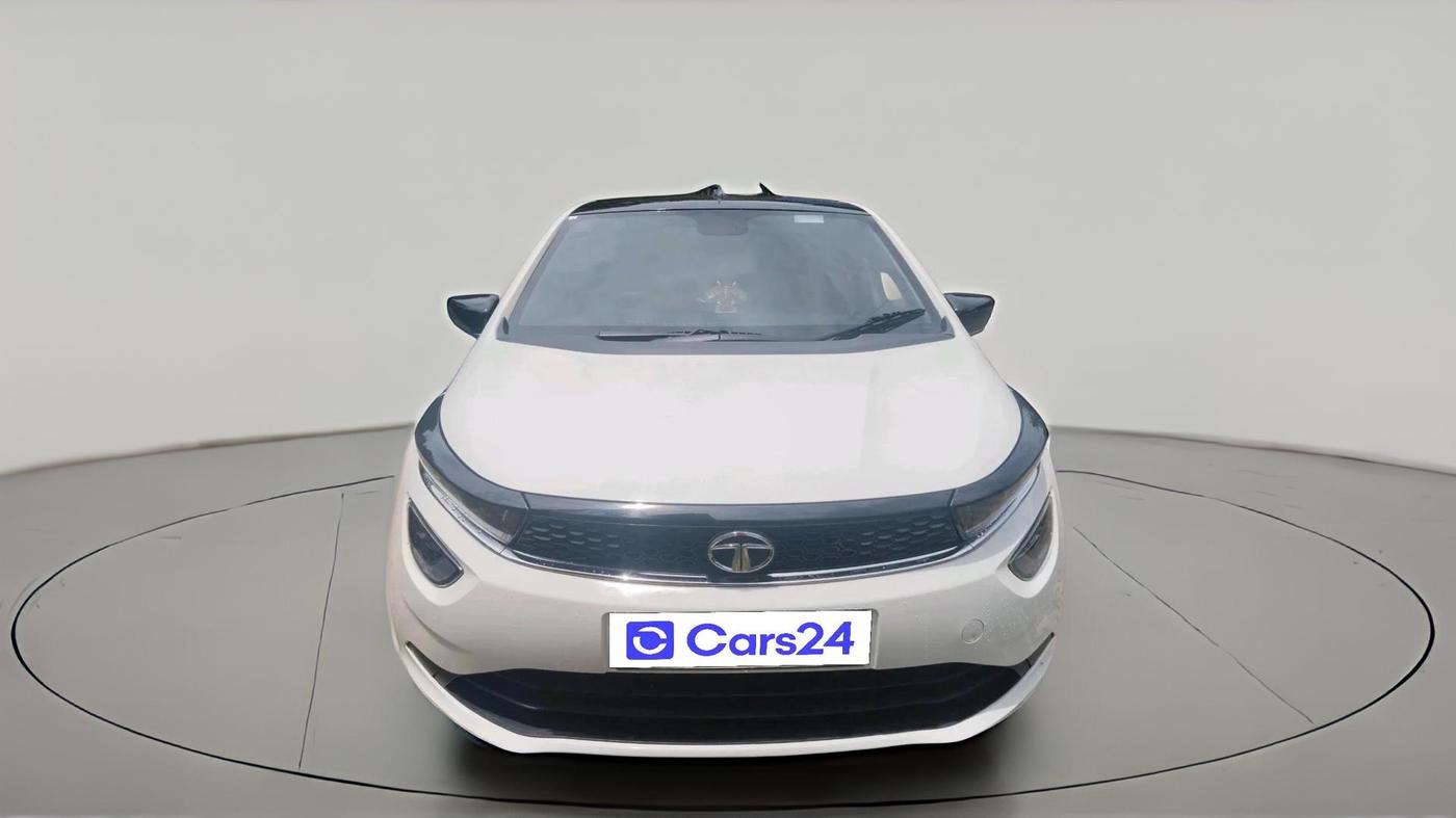 2023 Tata ALTROZ XZ DIESEL, Diesel, Manual, 40,957 km, exterior
