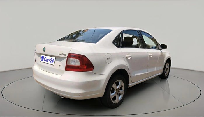 2012 Skoda Rapid ELEGANCE 1.6 TDI CR MT, Diesel, Manual, 1,16,644 km, exterior