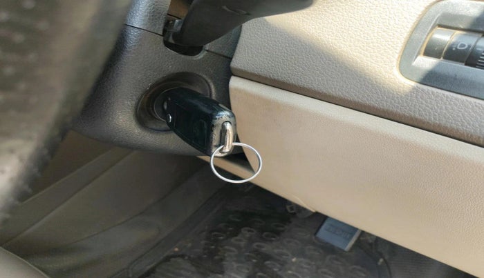 2012 Skoda Rapid ELEGANCE 1.6 TDI CR MT, Diesel, Manual, 1,16,644 km, interior