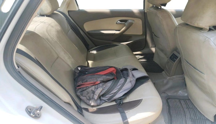 2012 Skoda Rapid ELEGANCE 1.6 TDI CR MT, Diesel, Manual, 1,16,644 km, interior