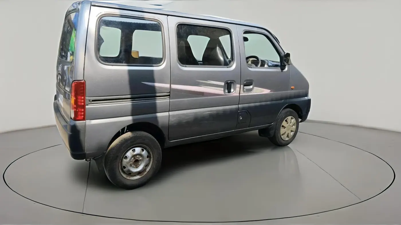 2014 Maruti Eeco 7 STR, Petrol, Manual, 96,435 km, exterior