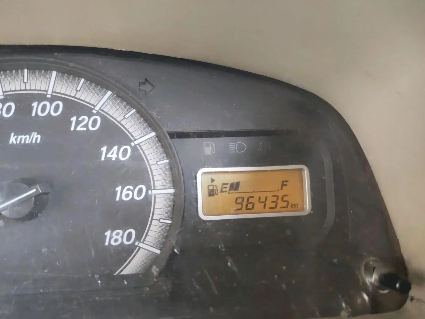 2014 Maruti Eeco 7 STR, Petrol, Manual, 96,435 km, interior