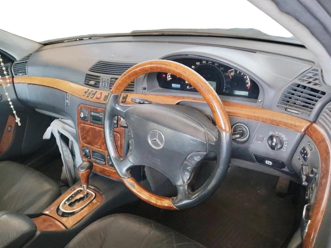 2001 Mercedes Benz S Class 320 L, Petrol, Automatic, 68,201 km, interior