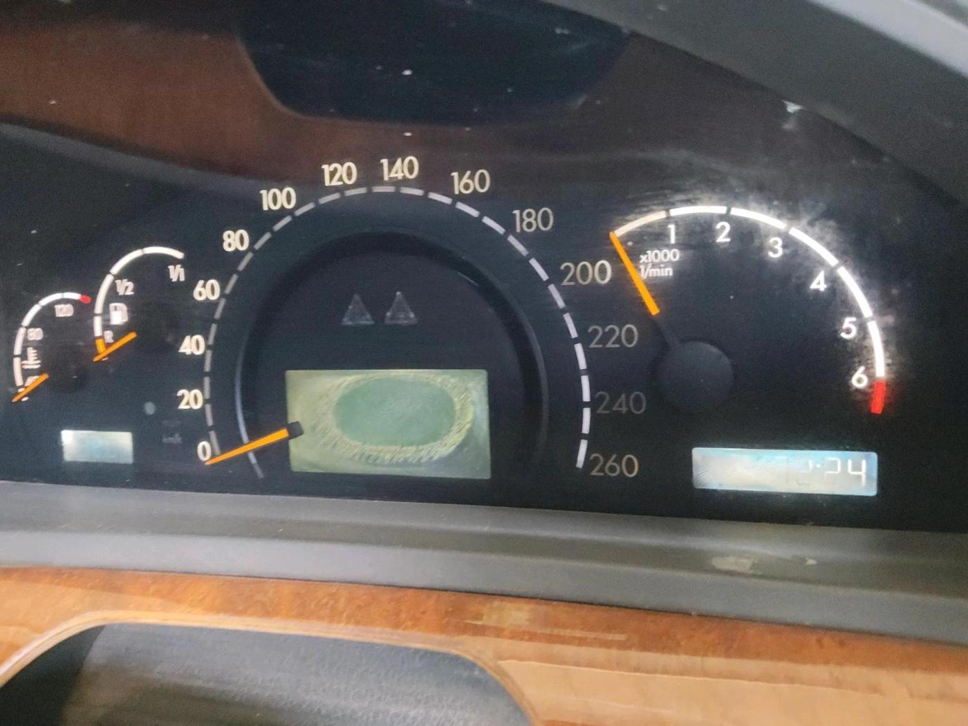 2001 Mercedes Benz S Class 320 L, Petrol, Automatic, 68,201 km, interior