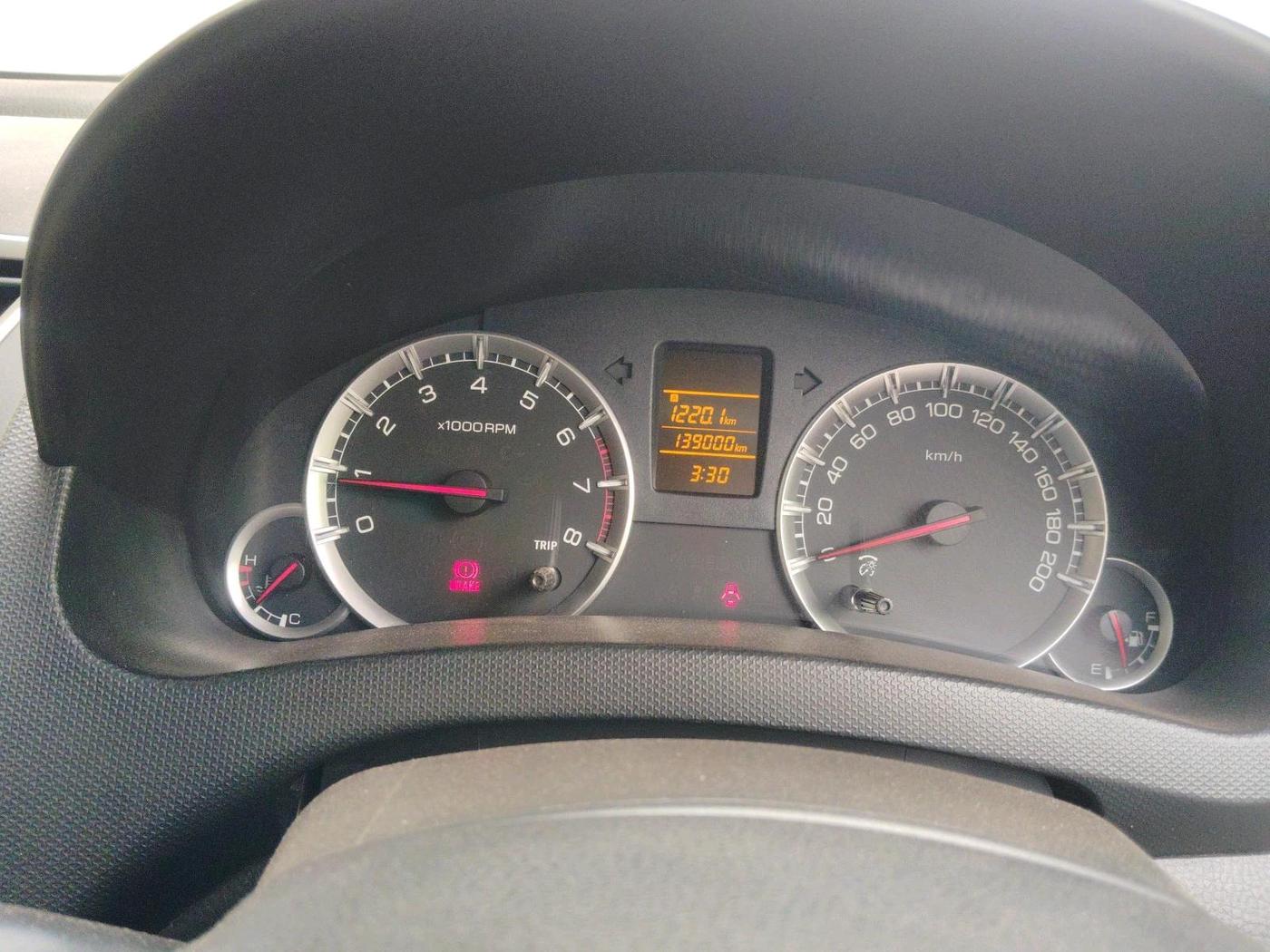 2013 Maruti Swift VXI, Petrol, Manual, 1,39,000 km, interior