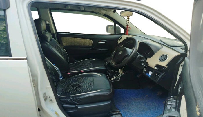 2017 Maruti Wagon R 1.0 VXI, Petrol, Manual, 1,60,513 km, interior