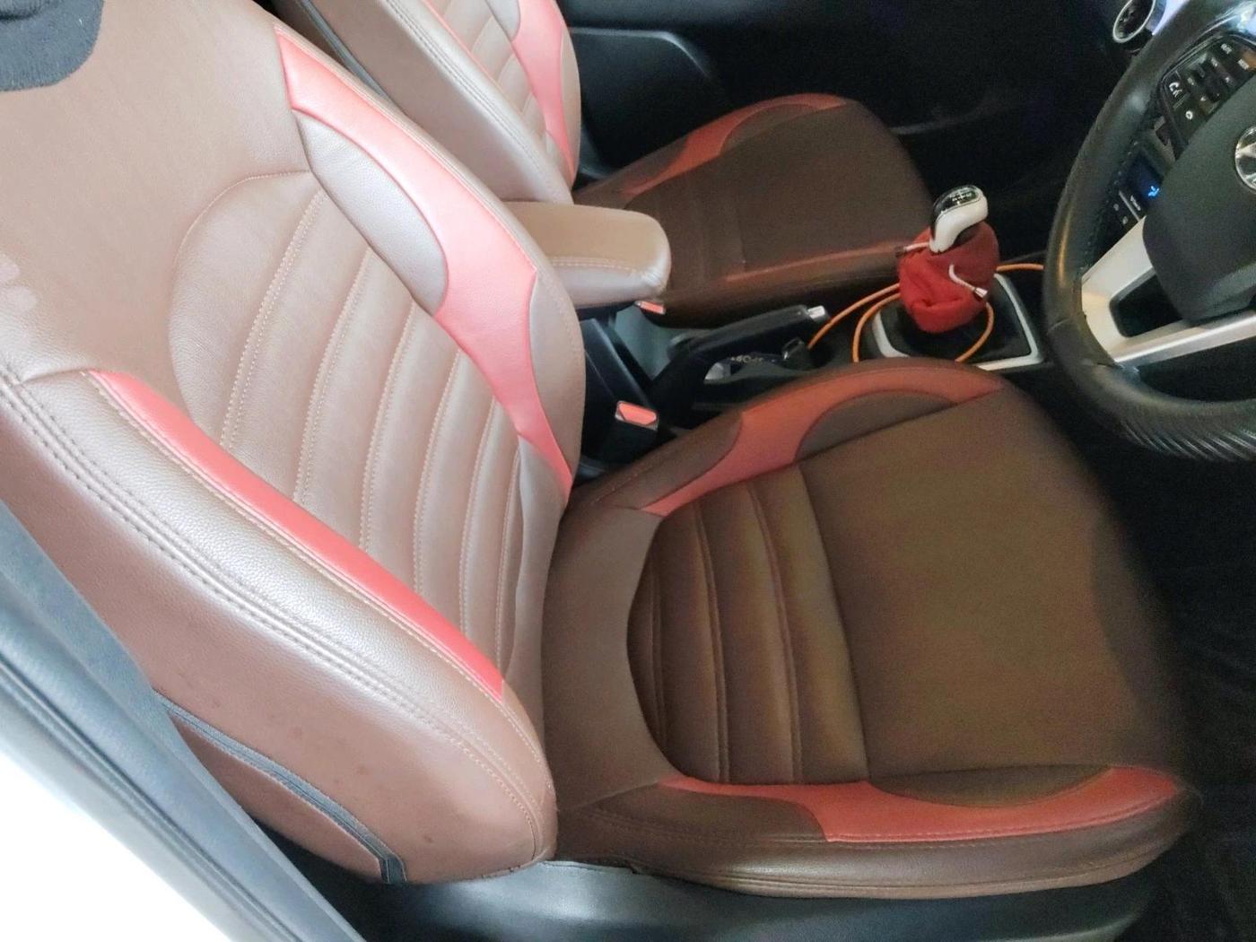 2018 Hyundai Creta SX (O) 1.6 PETROL, Petrol, Manual, 1,14,811 km, interior