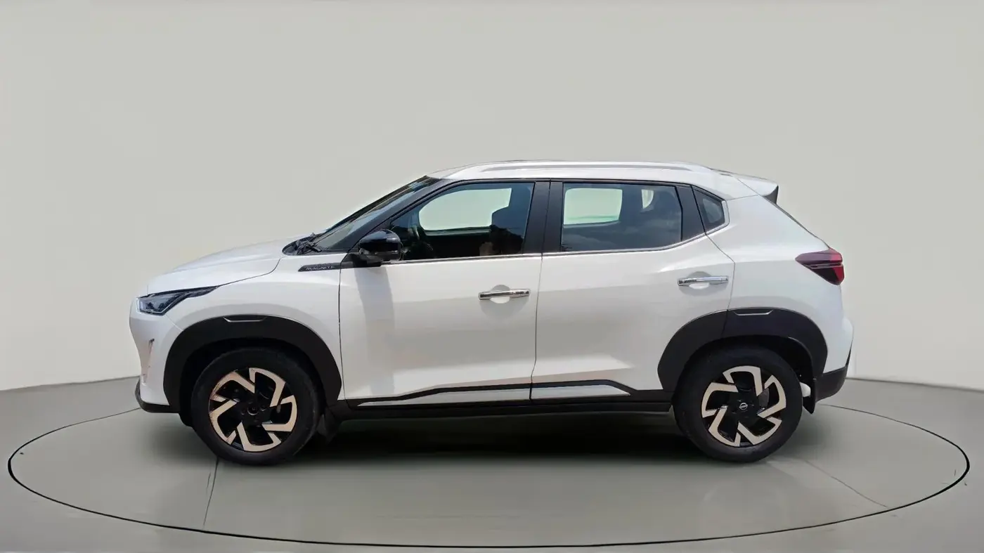 2021 Nissan MAGNITE XV PREMIUM TURBO CVT, Petrol, Automatic, 54,280 km, exterior