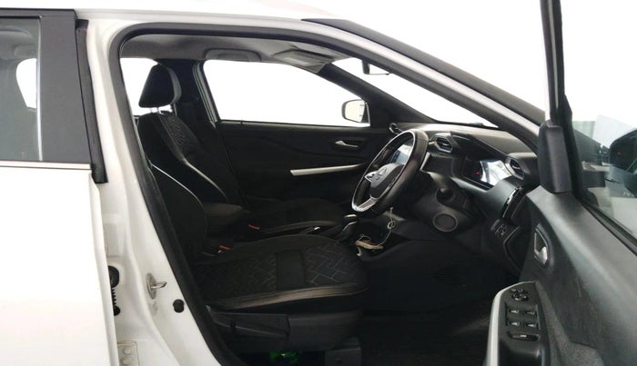 2021 Nissan MAGNITE XV PREMIUM TURBO CVT, Petrol, Automatic, 54,280 km, interior